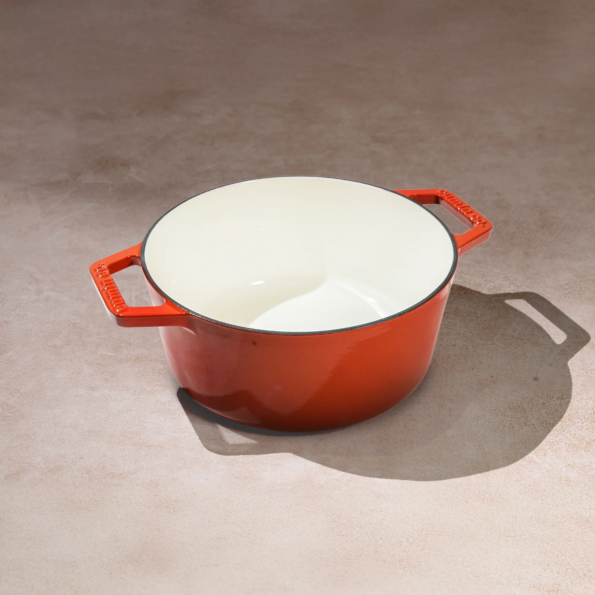 No. 9 Enamel Cast Iron Dutch Oven (4L) - Image 22