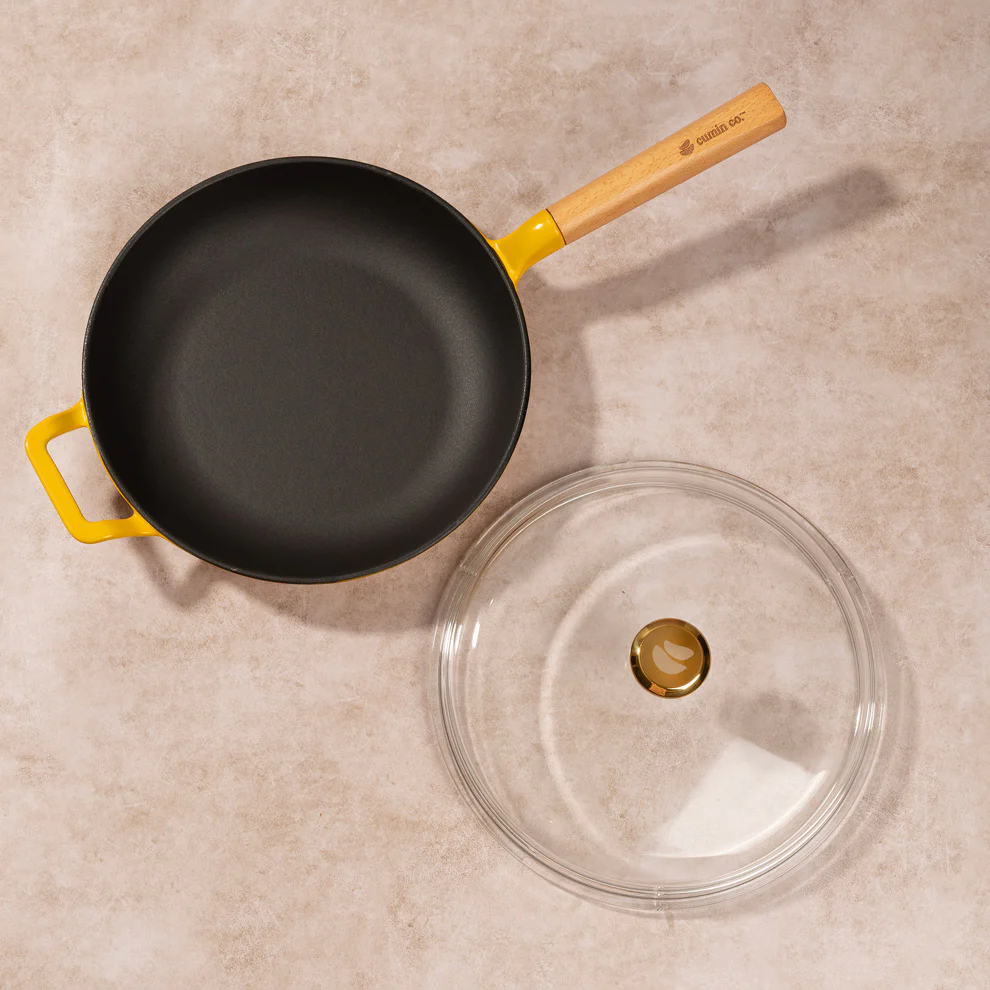 No. 10 Enamel Cast Iron Pan (26cm) - Image 4