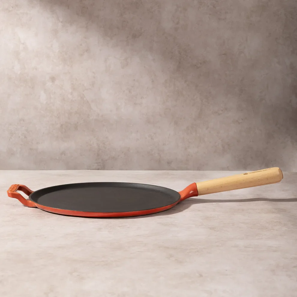 No. 11 Enamel Cast Iron Dosa Tawa (28cm) - Image 4