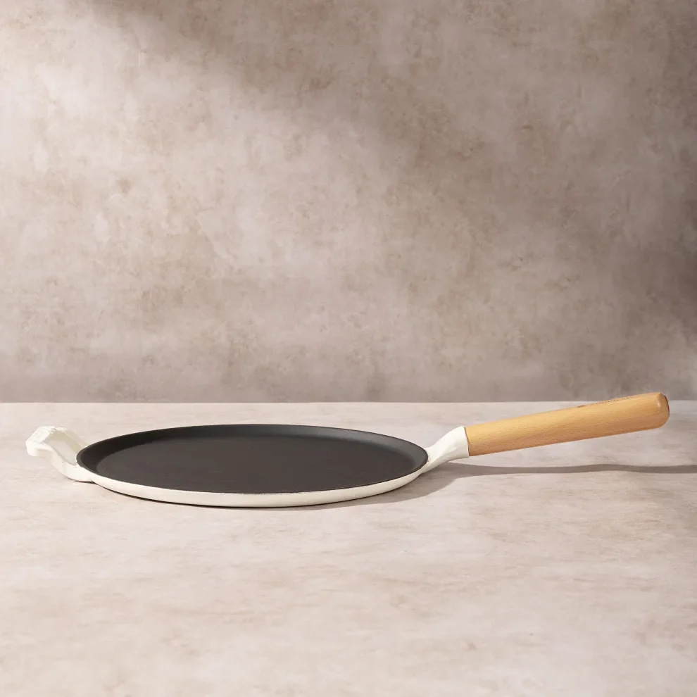 No. 11 Enamel Cast Iron Dosa Tawa (28cm) - Image 8
