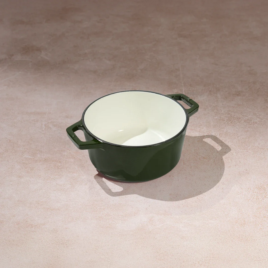 No. 6 Enamel Cast Iron Dutch Oven (1.2L) - Image 23