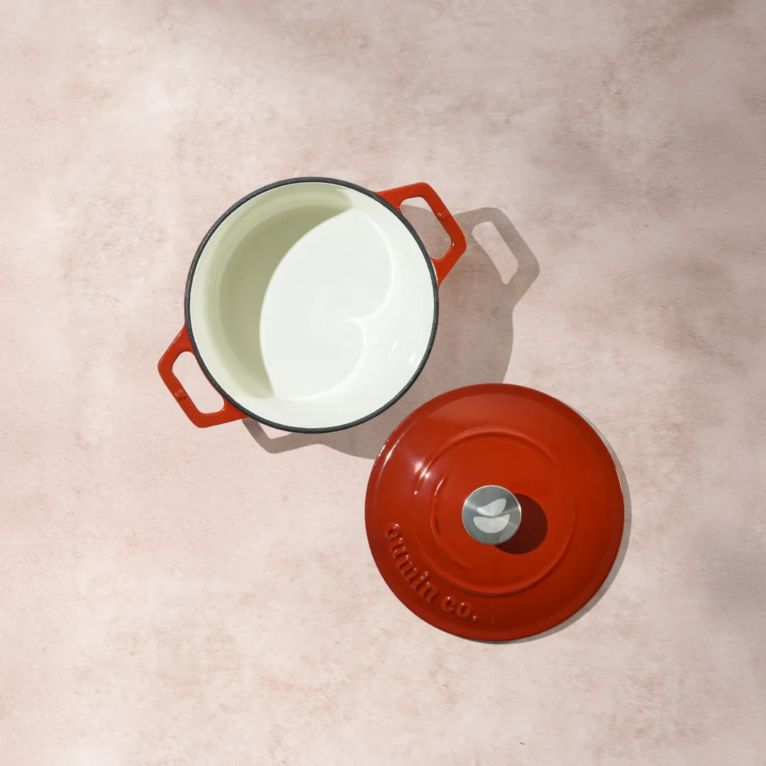 No. 6 Enamel Cast Iron Dutch Oven (1.2L) - Image 6